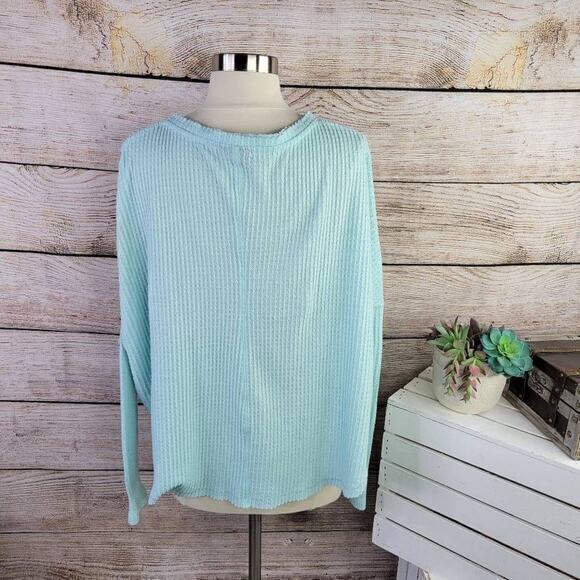 Urban Outfitters Out From Under Blue Jojo Oversized Thermal Button Top Small - Picture 3 of 6